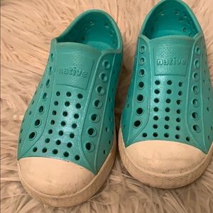 Native Jefferson classic slip on shoes